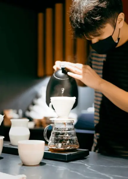 Kedai Kopi Lokal & Tempat WFH Madiun - Trikopi Tawang
